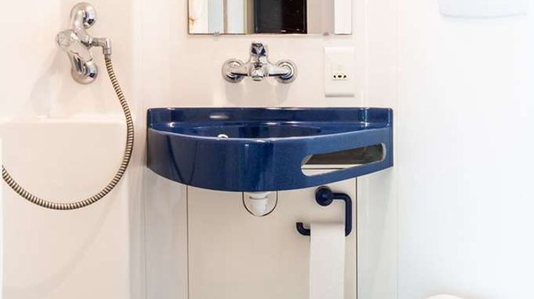 Fasthotel Rouen Nord Ouest Room