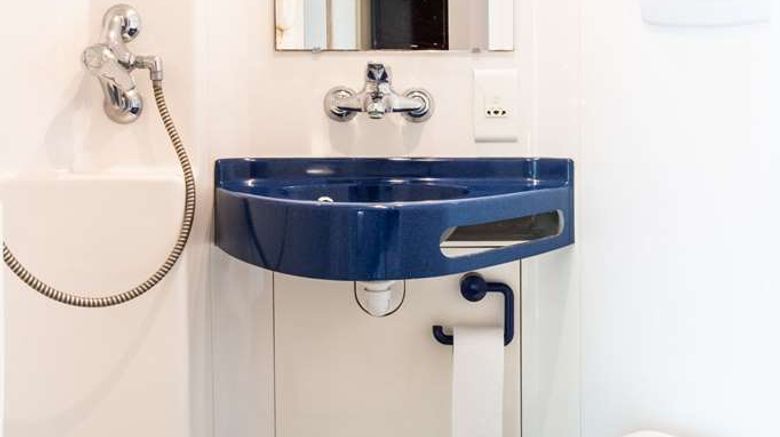 <b>Fasthotel Rouen Nord Ouest Room</b>. Images powered by <a href="https://iceportal.shijigroup.com/" title="IcePortal" target="_blank">IcePortal</a>.