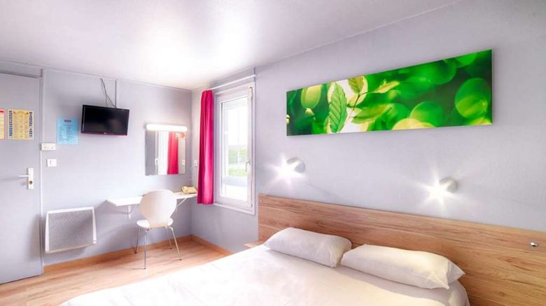 <b>Fasthotel Macon North Room</b>. Images powered by <a href="https://iceportal.shijigroup.com/" title="IcePortal" target="_blank">IcePortal</a>.