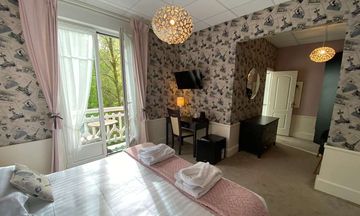 Le Roc Au Chien Hotel