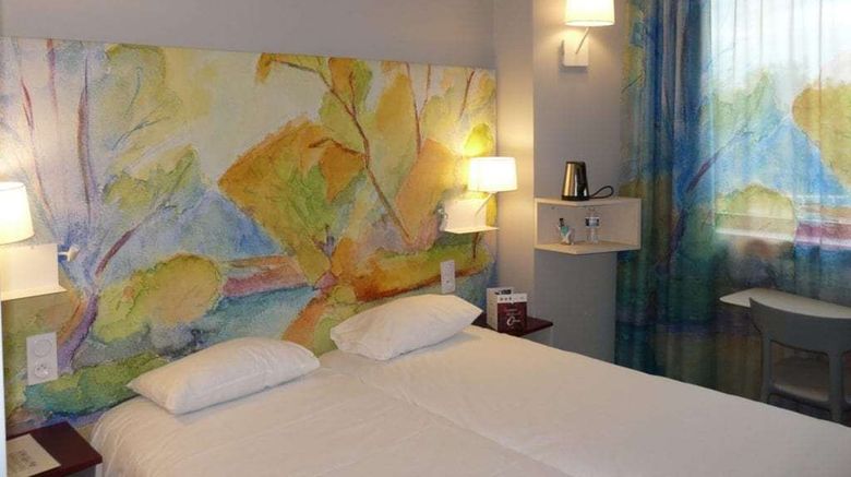 <b>Brit Hotel Codalysa Marne La Vallee Torcy Room</b>. Images powered by <a href="https://iceportal.shijigroup.com/" title="IcePortal" target="_blank">IcePortal</a>.