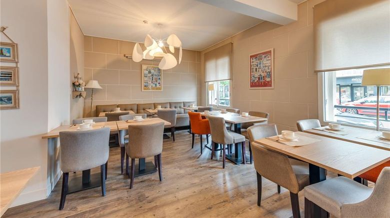 <b>Hotel The Originals Lorient Cleria Restaurant</b>. Images powered by <a href="https://iceportal.shijigroup.com/" title="IcePortal" target="_blank">IcePortal</a>.
