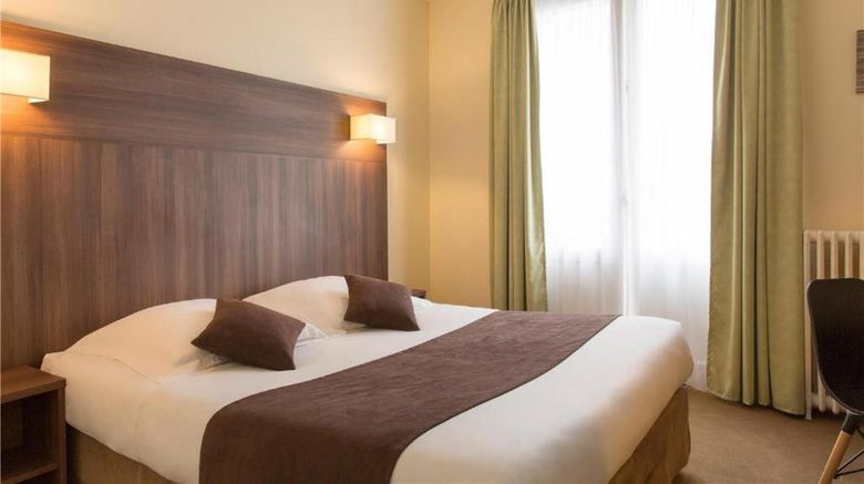 <b>Hotel The Originals Lorient Cleria Room</b>. Images powered by <a href="https://iceportal.shijigroup.com/" title="IcePortal" target="_blank">IcePortal</a>.