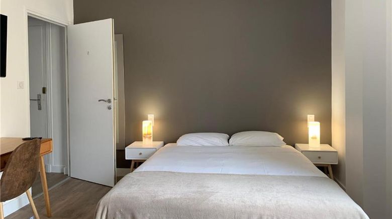 <b>Hotel The Originals Lorient Cleria Room</b>. Images powered by <a href="https://iceportal.shijigroup.com/" title="IcePortal" target="_blank">IcePortal</a>.