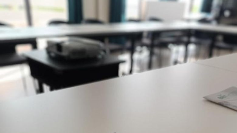 <b>Brit Hotel Quimper Sud Meeting</b>. Images powered by <a href="https://iceportal.shijigroup.com/" title="IcePortal" target="_blank">IcePortal</a>.