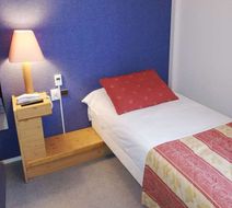 Brit Hotel Vallee Du Lot Room
