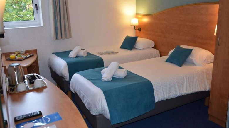 <b>Brit Hotel Caen Herouville Room</b>. Images powered by <a href="https://iceportal.shijigroup.com/" title="IcePortal" target="_blank">IcePortal</a>.