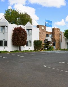 Brit Hotel Caen Herouville