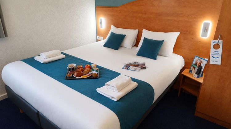 Brit Hotel Caen Herouville Room