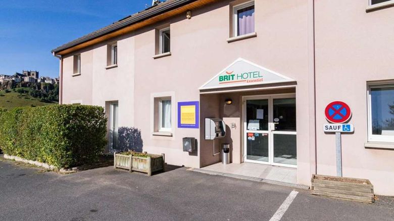 <b>Brit Hotel Saint-Flour Exterior</b>. Images powered by <a href="https://iceportal.shijigroup.com/" title="IcePortal" target="_blank">IcePortal</a>.
