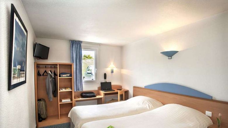 <b>Brit Hotel Saint-Flour Room</b>. Images powered by <a href="https://iceportal.shijigroup.com/" title="IcePortal" target="_blank">IcePortal</a>.
