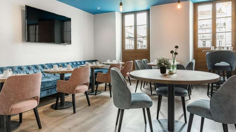 <b>Grand Hotel de la Gare Restaurant</b>. Images powered by <a href="https://iceportal.shijigroup.com/" title="IcePortal" target="_blank">IcePortal</a>.