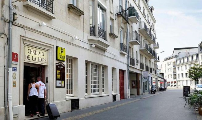 Hotel Des Chateaux De La Loire Exterior