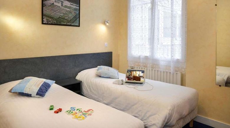 <b>Hotel Des Chateaux De La Loire Room</b>. Images powered by <a href="https://iceportal.shijigroup.com/" title="IcePortal" target="_blank">IcePortal</a>.