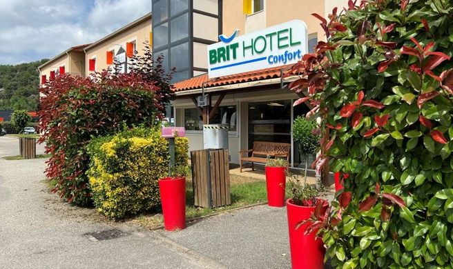 Brit Hotel de Foix Exterior