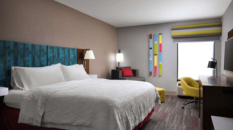 Best Western Plus Clinton/Jackson Room