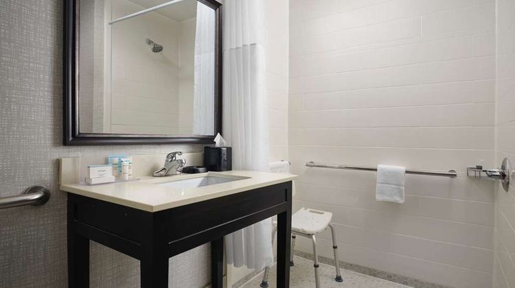 Best Western Plus Clinton/Jackson Room