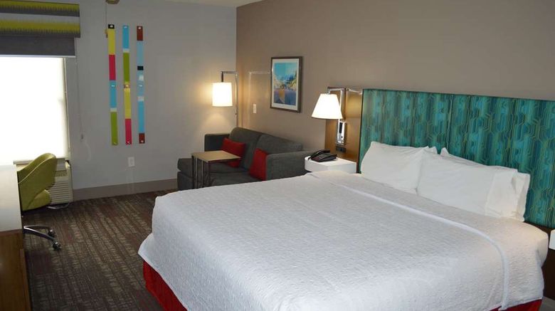 <b>Best Western Plus Clinton/Jackson Room</b>. Images powered by <a href="https://iceportal.shijigroup.com/" title="IcePortal" target="_blank">IcePortal</a>.