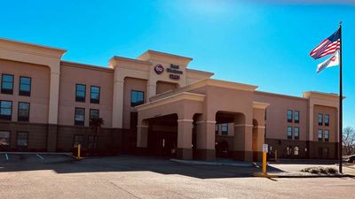 Best Western Plus Clinton/Jackson