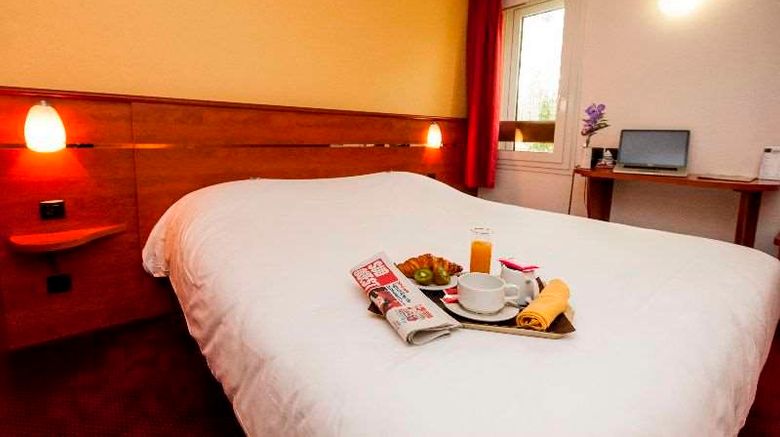 <b>Brit Hotel Agen L'Aquitaine Room</b>. Images powered by <a href="https://iceportal.shijigroup.com/" title="IcePortal" target="_blank">IcePortal</a>.