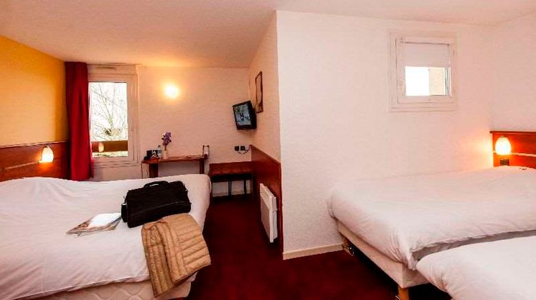 <b>Brit Hotel Agen L'Aquitaine Room</b>. Images powered by <a href="https://iceportal.shijigroup.com/" title="IcePortal" target="_blank">IcePortal</a>.