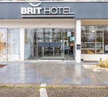Brit Hotel Le Parc Vichy Exterior