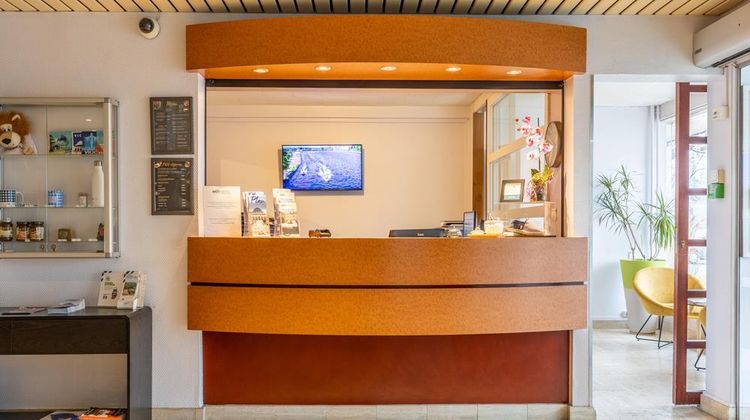 Brit Hotel Le Parc Vichy Lobby