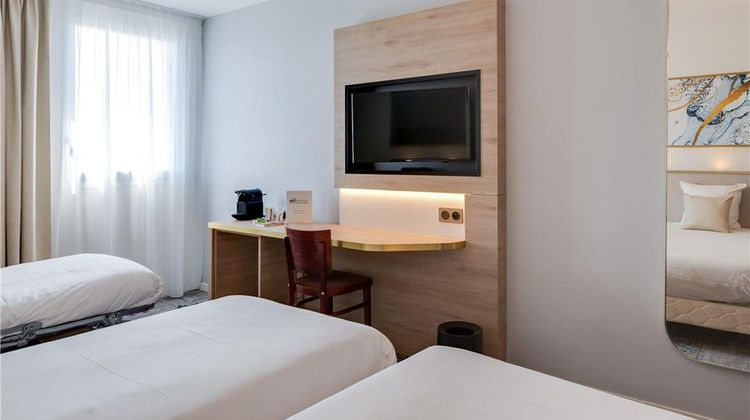 Brit Hotel Orleans Antares Room