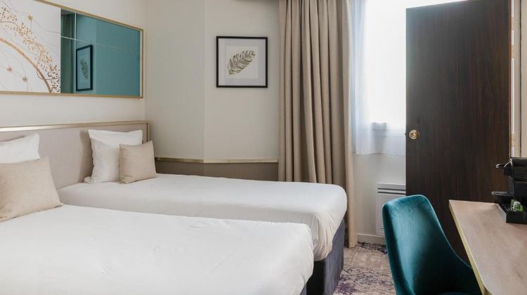 Brit Hotel Orleans Antares Room