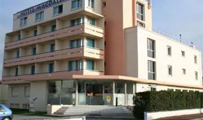 Brit Hotel Magdalena de Nevers Exterior
