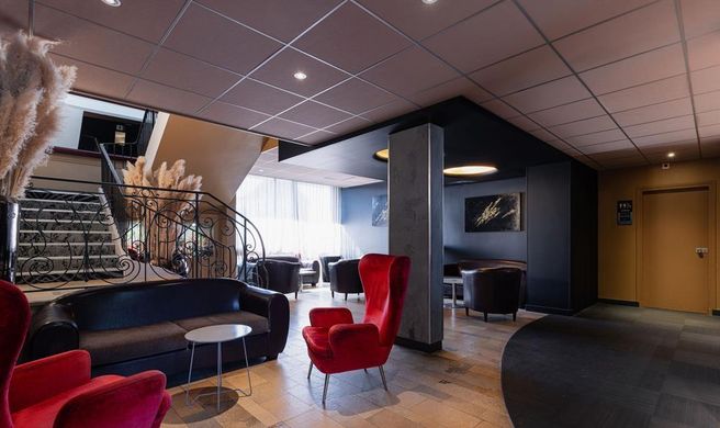 Brit Hotel Saint Brieuc Lobby