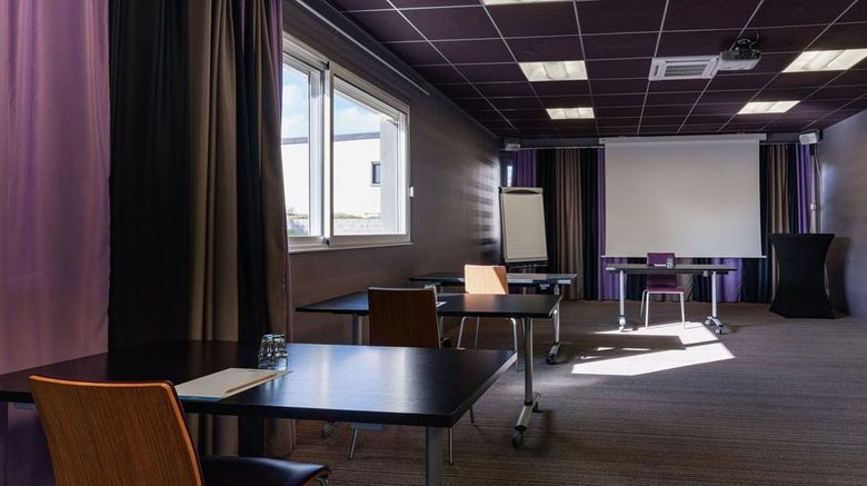<b>Brit Hotel Saint Brieuc Meeting</b>. Images powered by <a href="https://iceportal.shijigroup.com/" title="IcePortal" target="_blank">IcePortal</a>.