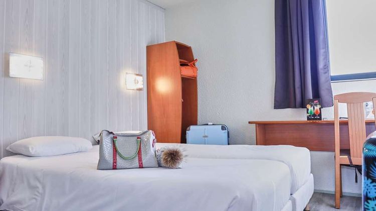 Brit Hotel Chambery Room
