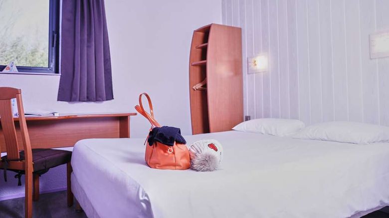 <b>Brit Hotel Chambery Room</b>. Images powered by <a href="https://iceportal.shijigroup.com/" title="IcePortal" target="_blank">IcePortal</a>.