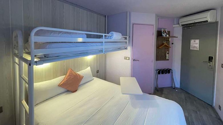 <b>Brit Hotel Chambery Room</b>. Images powered by <a href="https://iceportal.shijigroup.com/" title="IcePortal" target="_blank">IcePortal</a>.