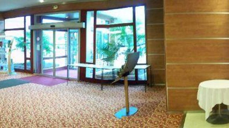 <b>Brit Hotel Nantes Vigneux-L'Atlantel Lobby</b>. Images powered by <a href="https://iceportal.shijigroup.com/" title="IcePortal" target="_blank">IcePortal</a>.
