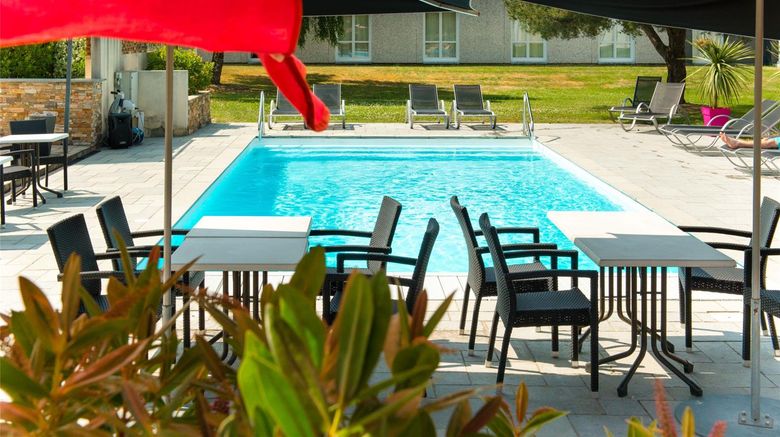 <b>Brit Hotel Nantes Vigneux-L'Atlantel Pool</b>. Images powered by <a href="https://iceportal.shijigroup.com/" title="IcePortal" target="_blank">IcePortal</a>.