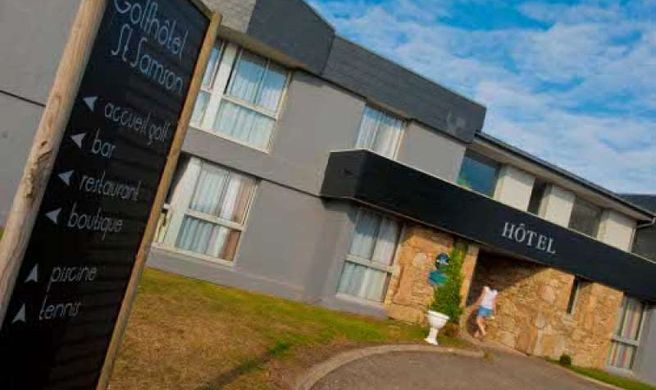 Brit Hotel–Saint-Samson Golf Hotel Exterior