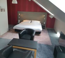 Brit Hotel Le Connectable Room