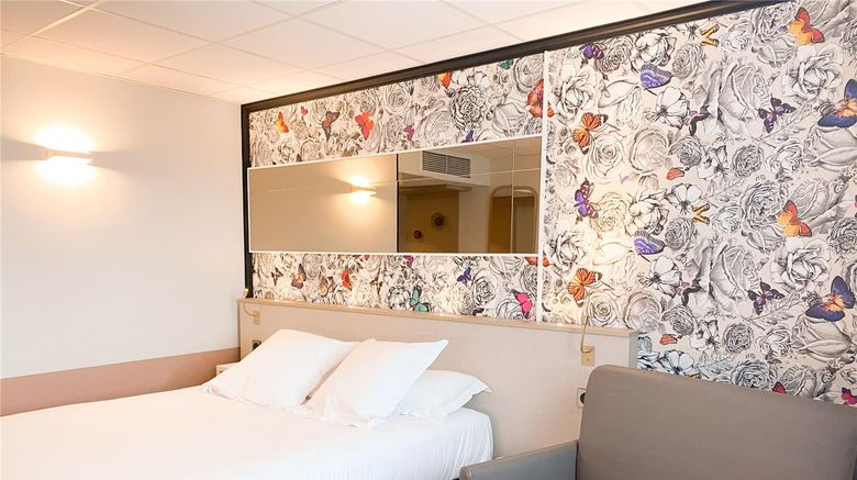 <b>Brit Hotel La Beaujoire Room</b>. Images powered by <a href="https://iceportal.shijigroup.com/" title="IcePortal" target="_blank">IcePortal</a>.