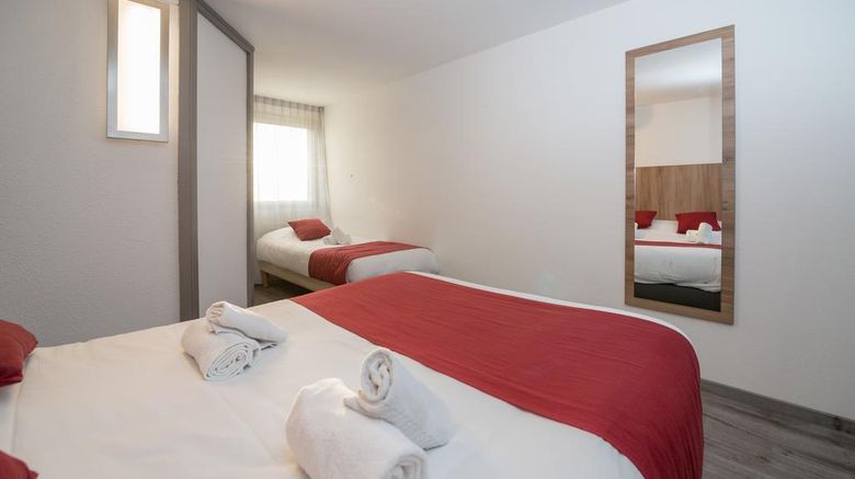 <b>Brit Hotel Plaisance Room</b>. Images powered by <a href="https://iceportal.shijigroup.com/" title="IcePortal" target="_blank">IcePortal</a>.