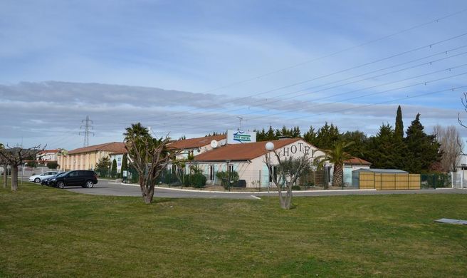 Brit Hotel Plaisance Exterior