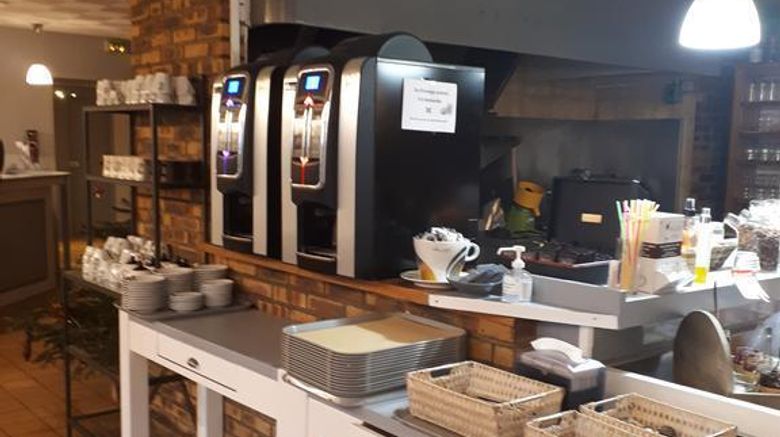 <b>Brit Hotel Plaisance Restaurant</b>. Images powered by <a href="https://iceportal.shijigroup.com/" title="IcePortal" target="_blank">IcePortal</a>.
