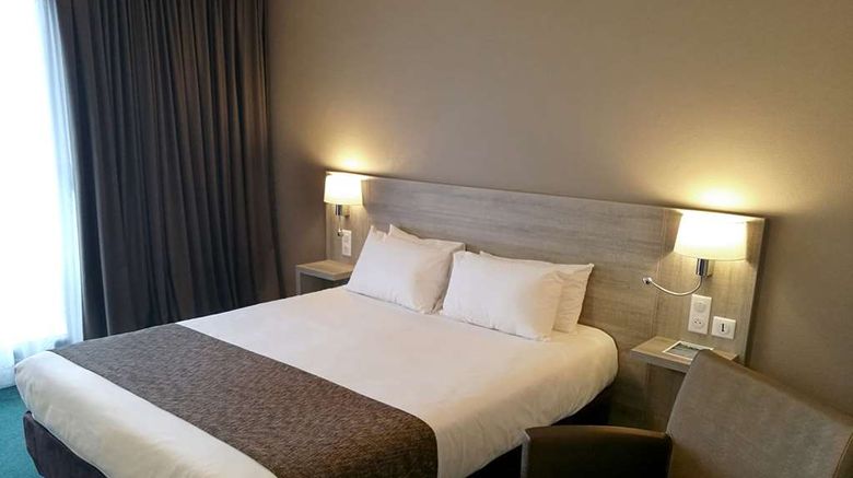 <b>Brit Hotel du Lac Room</b>. Images powered by <a href="https://iceportal.shijigroup.com/" title="IcePortal" target="_blank">IcePortal</a>.