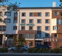 Brit Hotel Le Cheops Tours Exterior