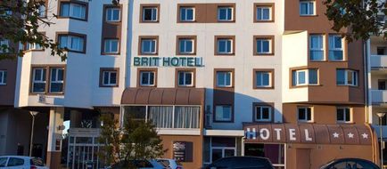 Brit Hotel Le Cheops Tours Exterior