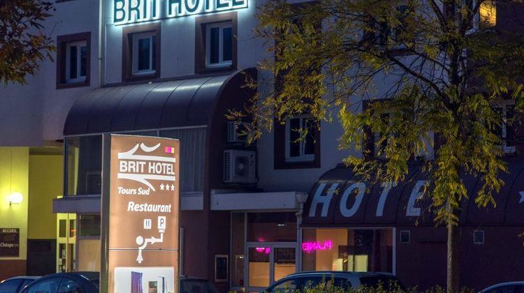 Brit Hotel Le Cheops Tours Exterior