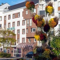 Brit Hotel Le Cheops Tours