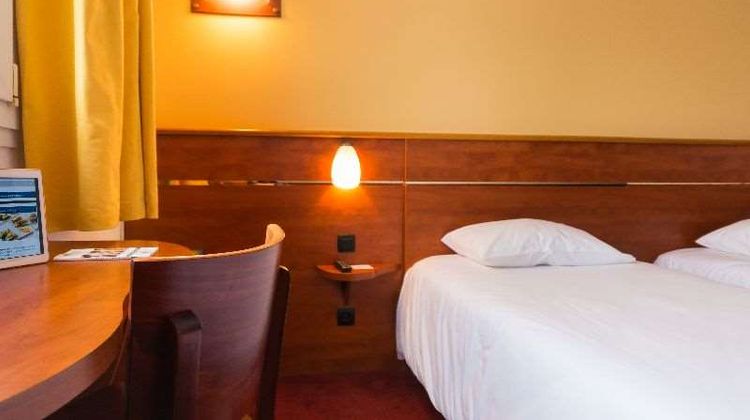 Brit Hotel Rennes Cesson - Le Floral Room