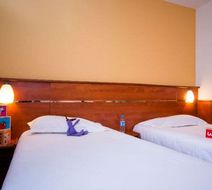 Brit Hotel Rennes St Gregoire Room